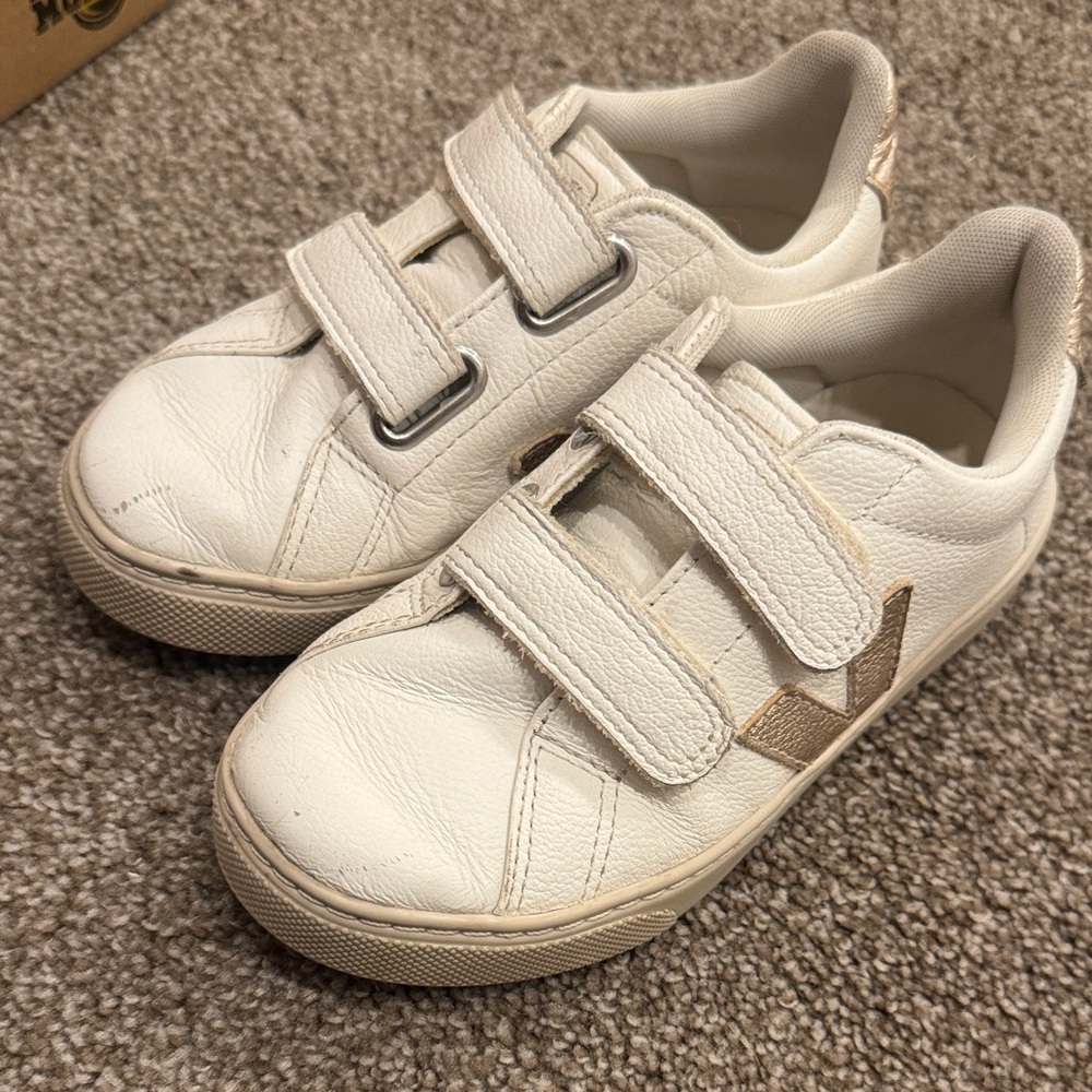 Veja Kids Cream and Tan Sneakers